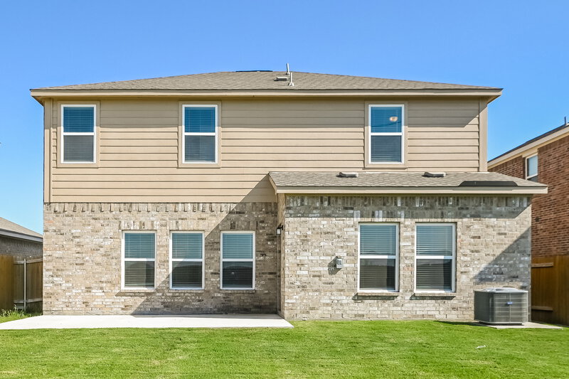 3,140/Mo, 1221 Juniper Dr Princeton, TX 75407 Rear View
