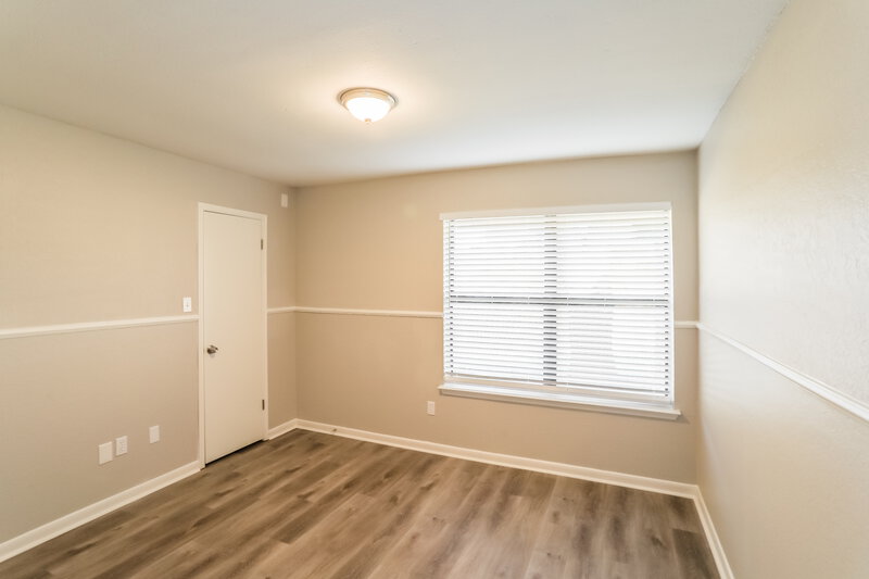 2,530/Mo, 2522 Clayton Oaks Dr Grand Prairie, TX 75052 Bedroom View