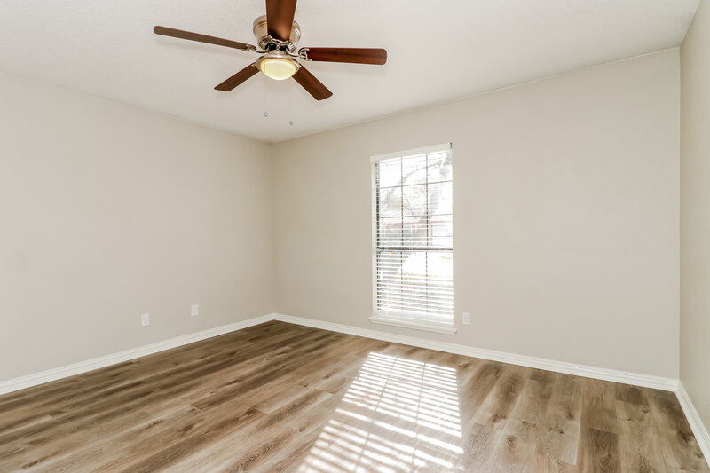 2,350/Mo, 1310 Clark Trail Grand Prairie, TX 75052 Bedroom View