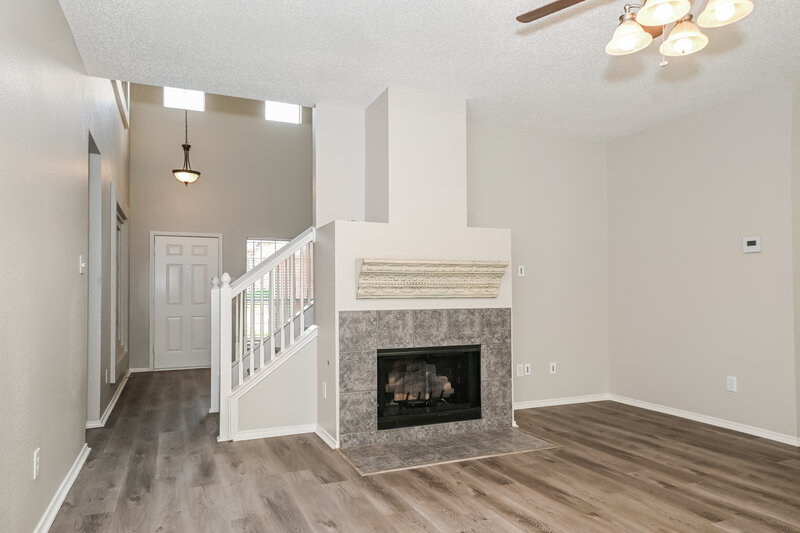 4,040/Mo, 5717 San Marino Dr Rowlett, TX 75089 Living Room View