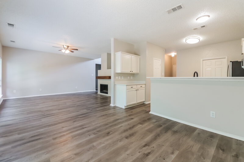 0/Mo, 5717 San Marino Dr Rowlett, TX 75089 Dining Room View