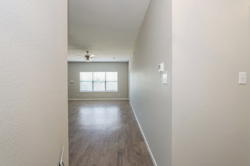 2,000/Mo, 2617 Ensenada Ln Fort Worth, TX 76108 Foyer View