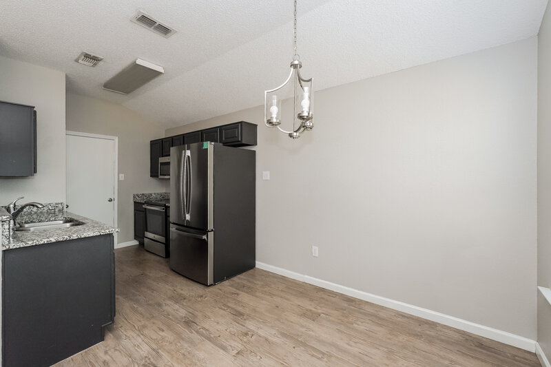 2,000/Mo, 2617 Ensenada Ln Fort Worth, TX 76108 Dining Room View