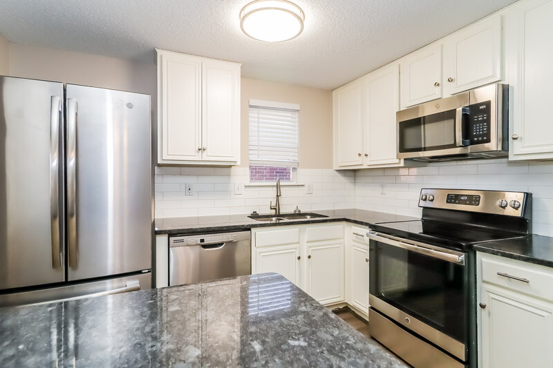 2,775/Mo, 8728 Trinity Vista Trail Hurst, TX 76053 Kitchen View