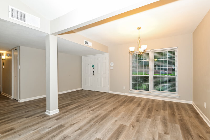 2,490/Mo, 1814 Uvalde St Mesquite, TX 75150 Dining Room View