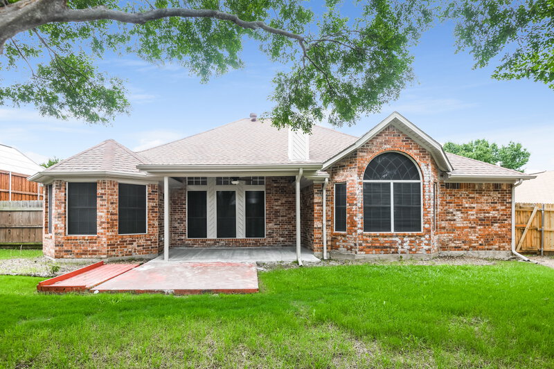2,710/Mo, 6729 Greenleaf Dr North Richland Hills, TX 76182 Rear View