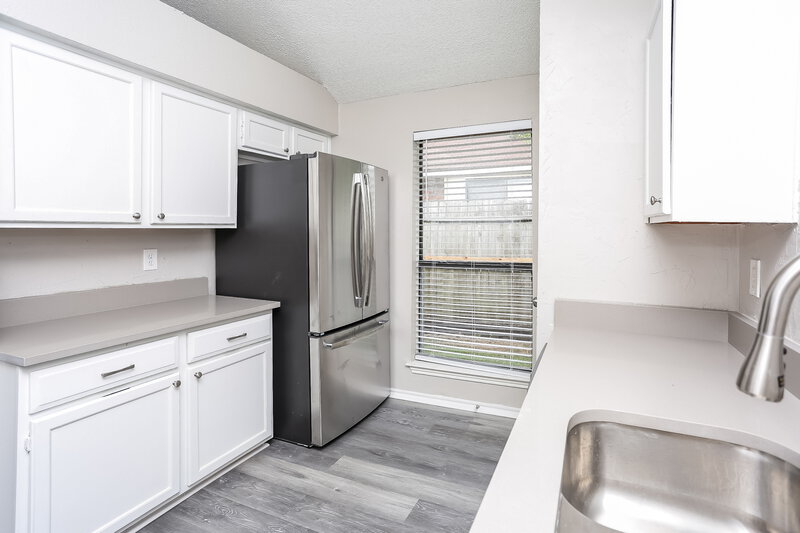 1,700/Mo, 3012 Creekwood Ln Fort Worth, TX 76123 Kitchen View