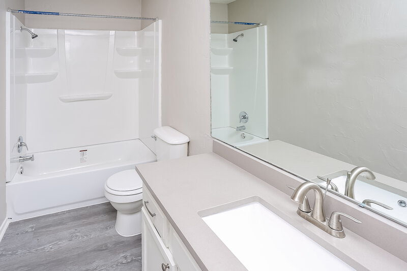 1,700/Mo, 3012 Creekwood Ln Fort Worth, TX 76123 Bathroom View