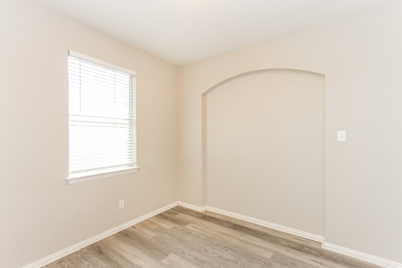 2,150/Mo, 709 Lone Pine Dr Little Elm, TX 75068 Bedroom View