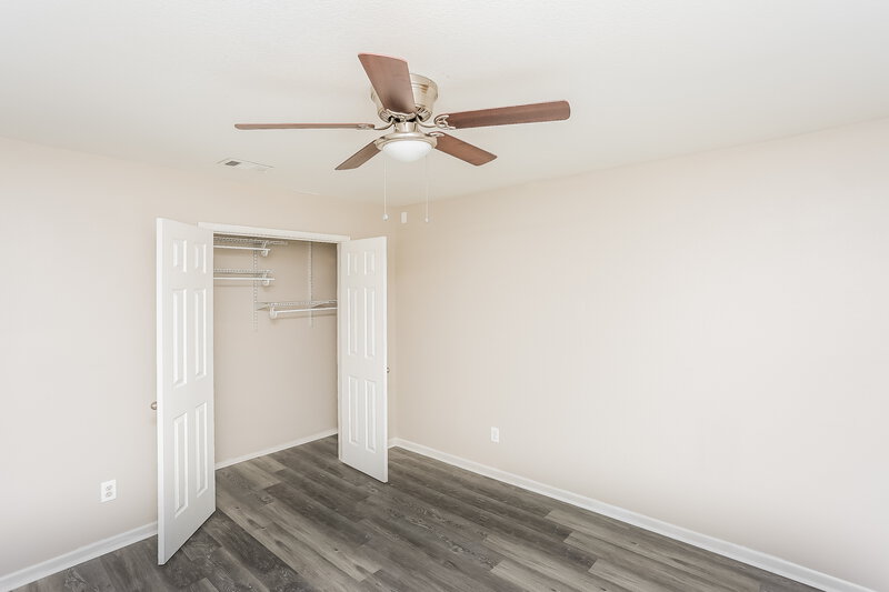 2,315/Mo, 12704 Foxpaw Trail Fort Worth, TX 76244 Bedroom View 2