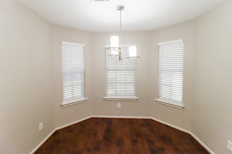 2,165/Mo, 3011 San Martin Dr Arlington, TX 76010 Dining Room View