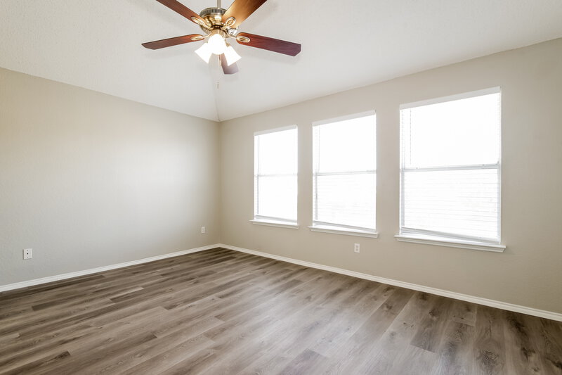 3,220/Mo, 2303 Gerber Dr Mesquite, TX 75181 Main Bedroom View
