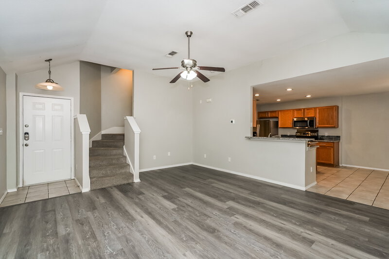 2,290/Mo, 809 Pace Dr Denton, TX 76209 Living Room View