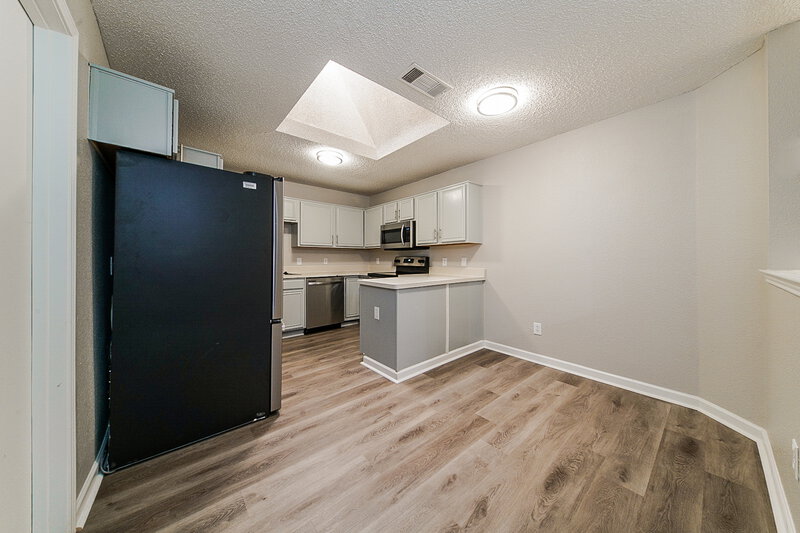2,140/Mo, 5828 Heatherglen Ter Fort Worth, TX 76179 Kitchen View