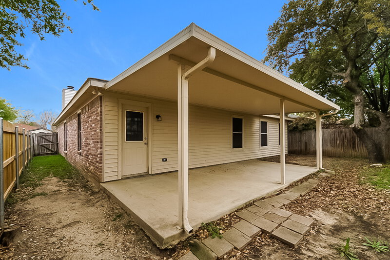 2,140/Mo, 5828 Heatherglen Ter Fort Worth, TX 76179 Rear View