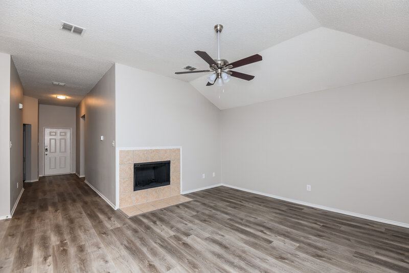 2,165/Mo, 360 Marsha St Saginaw, TX 76179 Living Room View 3