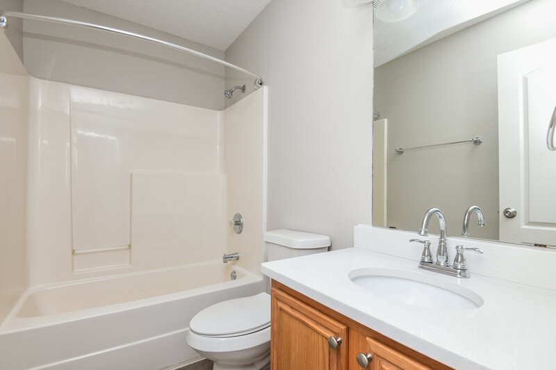 2,165/Mo, 360 Marsha St Saginaw, TX 76179 Bathroom View