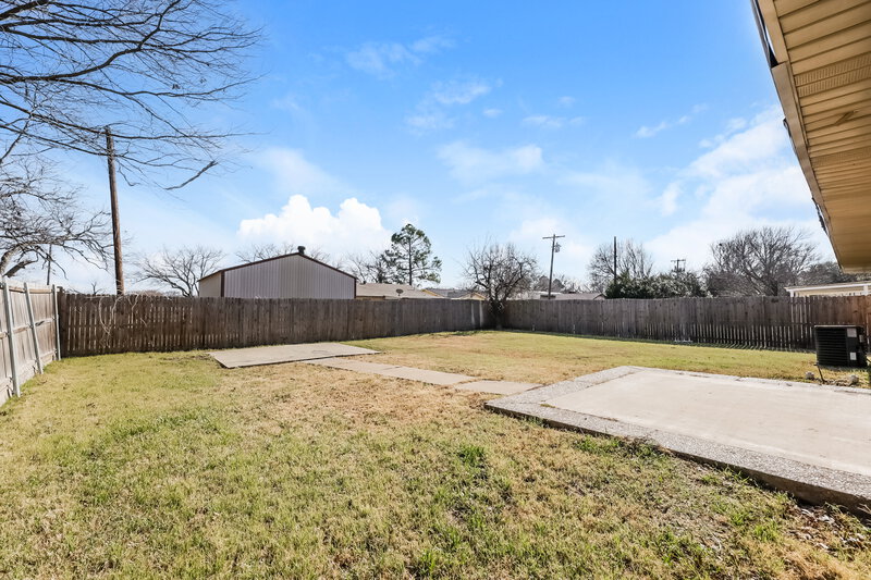 1,785/Mo, 808 Quinette Dr Seagoville, TX 75159 Rear View