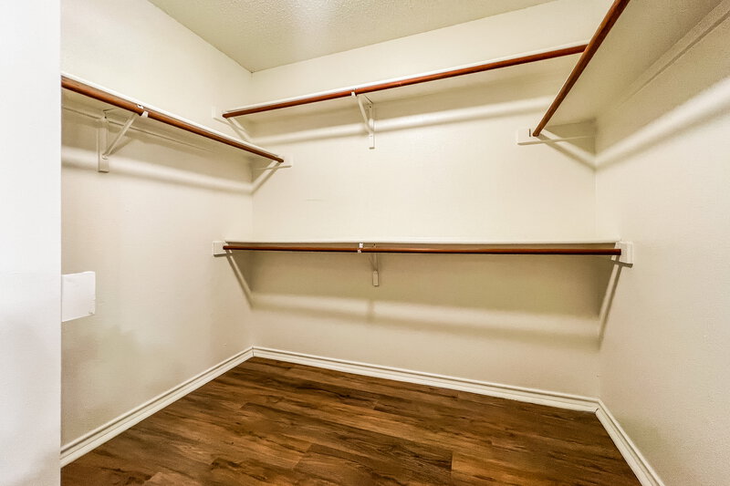 1,935/Mo, 8213 Newport Dr Rowlett, TX 75089 Walk In Closet View