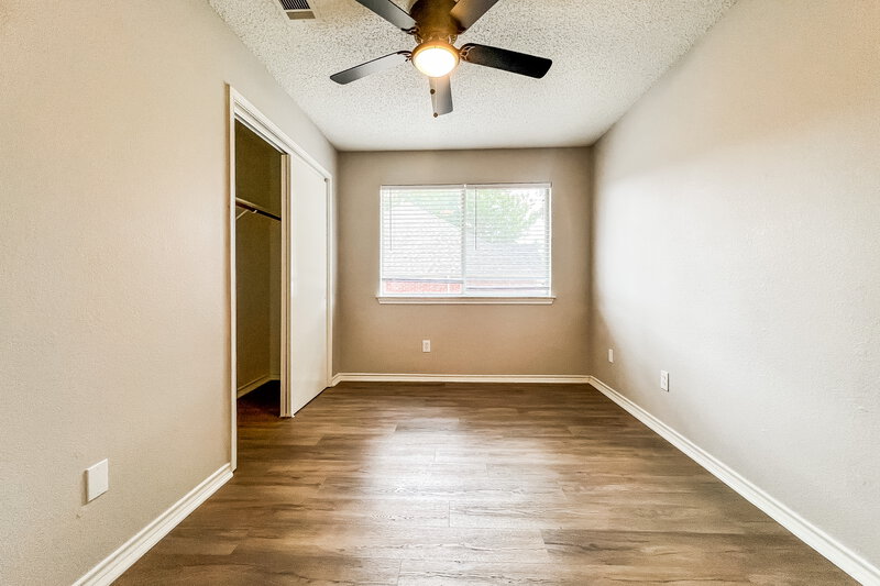 1,935/Mo, 8213 Newport Dr Rowlett, TX 75089 Bedroom View