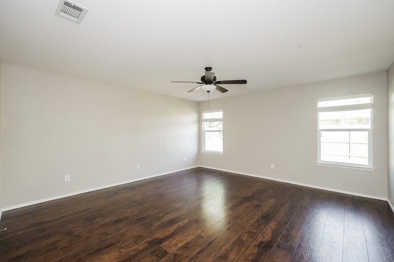 2,400/Mo, 340 Amethyst Dr Fort Worth, TX 76131 Main Bedroom View
