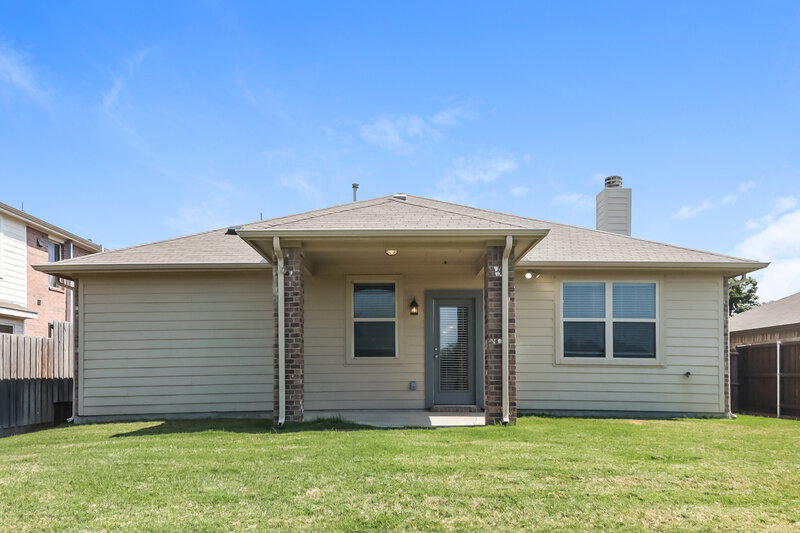 1,970/Mo, 1208 Songbird Dr Little Elm, TX 75068 Rear View