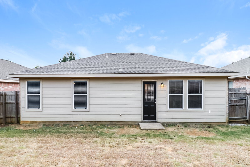 2,060/Mo, 7933 Meadow View Tr Fort Worth, TX 76120 Rear View