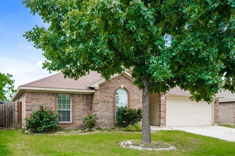 2,370/Mo, 3613 Princess Victoria Ct Fort Worth, TX 76137 Front View