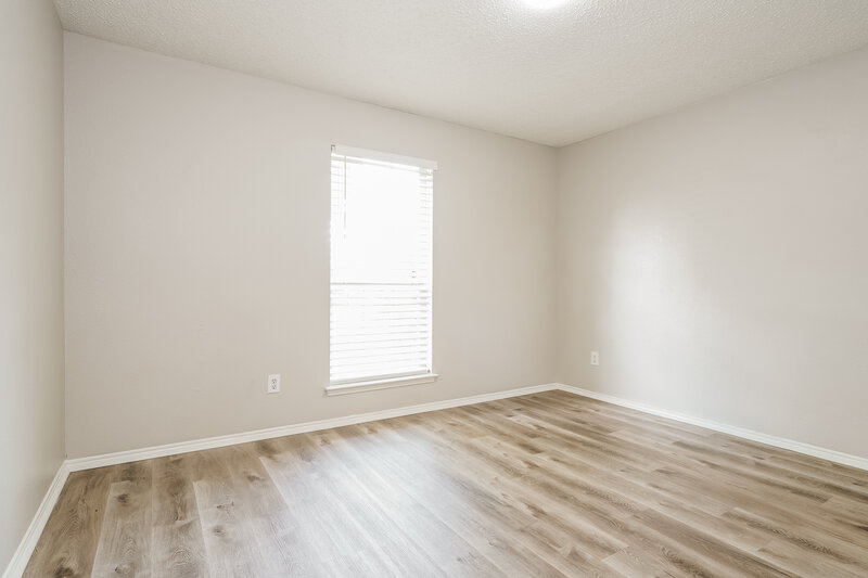 2,370/Mo, 3613 Princess Victoria Ct Fort Worth, TX 76137 Bedroom View 2
