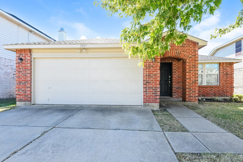 1,805/Mo, 3957 German Pointer Way Fort Worth, TX 76123 External View