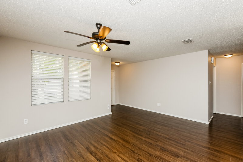 1,805/Mo, 3957 German Pointer Way Fort Worth, TX 76123 Living Room View