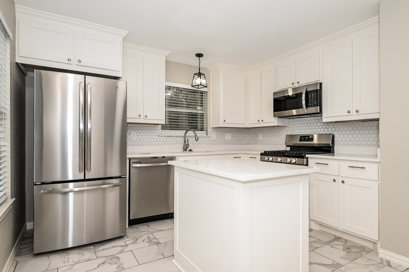 2,435/Mo, 1506 Rancho Dr Mesquite, TX 75149 Kitchen View