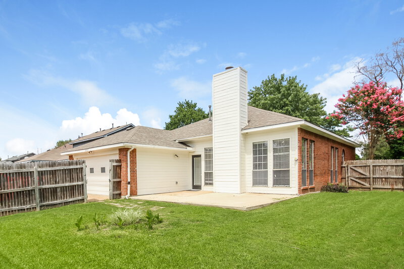 2,370/Mo, 3705 Smartt St Rowlett, TX 75088 Rear View