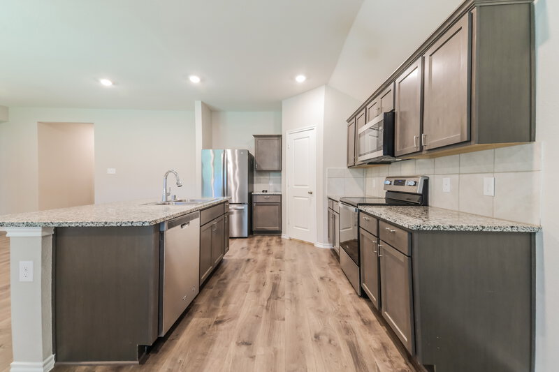 2,155/Mo, 2618 Saldana Dr Fate, TX 75189 Kitchen View