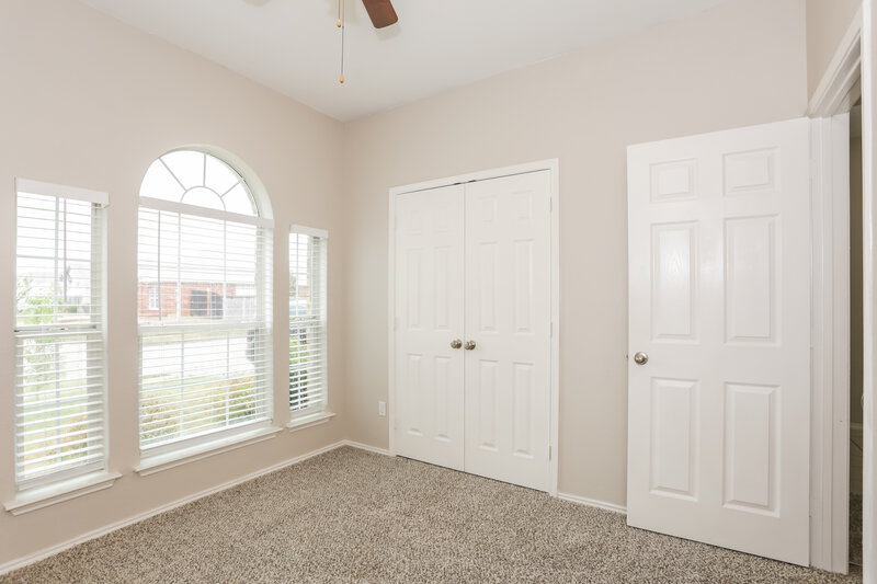 1,865/Mo, 5104 Button Willow Dr Fort Worth, TX 76123 Bedroom View 2
