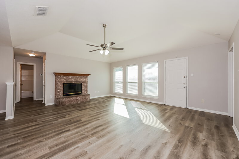 1,925/Mo, 6601 Basswood Dr Fort Worth, TX 76135 Living Room View 2