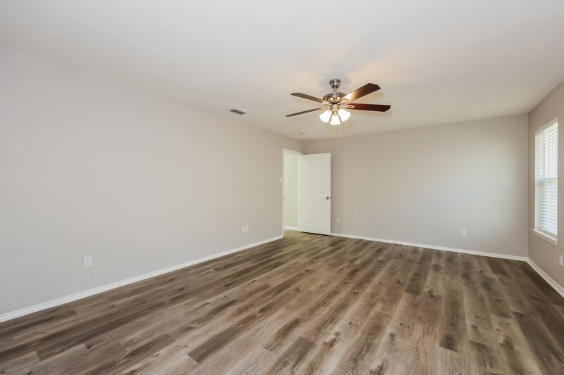 1,925/Mo, 6601 Basswood Dr Fort Worth, TX 76135 Main Bedroom View 2