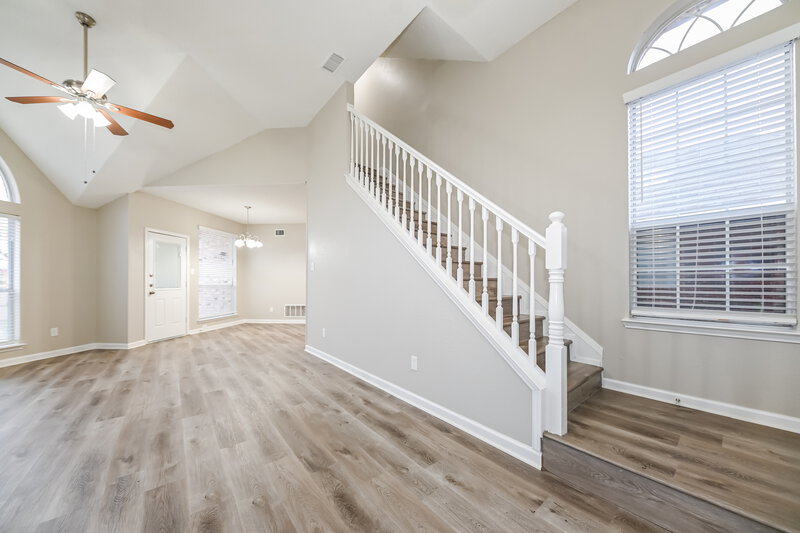 2,315/Mo, 2209 Amber Springs Mesquite, TX 75181 Foyer View