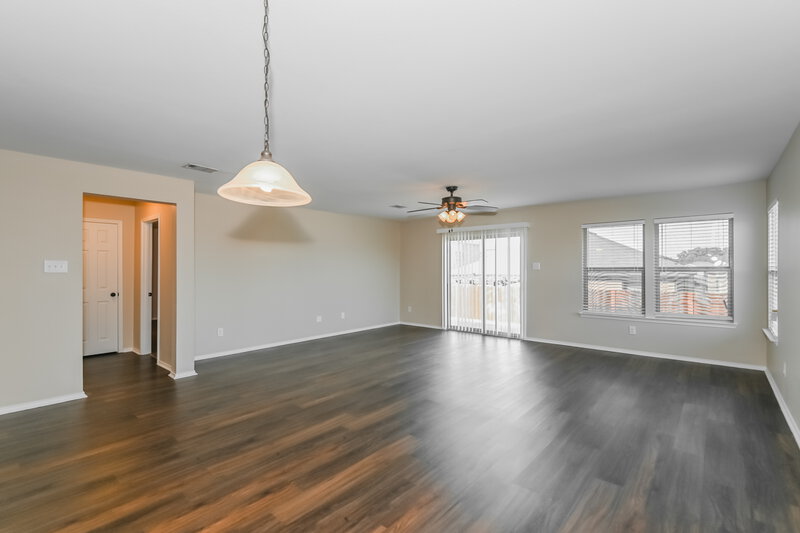 2,585/Mo, 503 Tunnel St Cedar Hill, TX 75104 Dining Room View