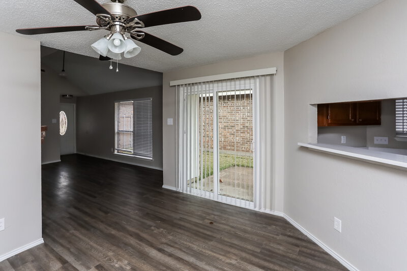 2,740/Mo, 1320 Wheatfield Dr Mesquite, TX 75149 Dining Room View 2