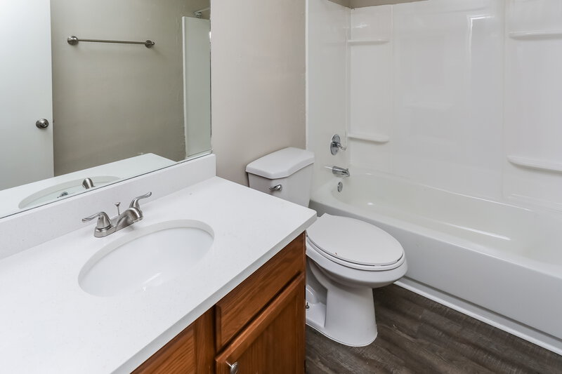2,740/Mo, 1320 Wheatfield Dr Mesquite, TX 75149 Bathroom View
