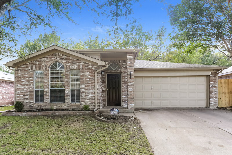 2,110/Mo, 528 Blue Haze Dr Fort Worth, TX 76108 External View