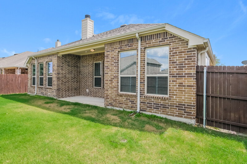 2,420/Mo, 155 Baldwin Dr Fate, TX 75189 Rear View