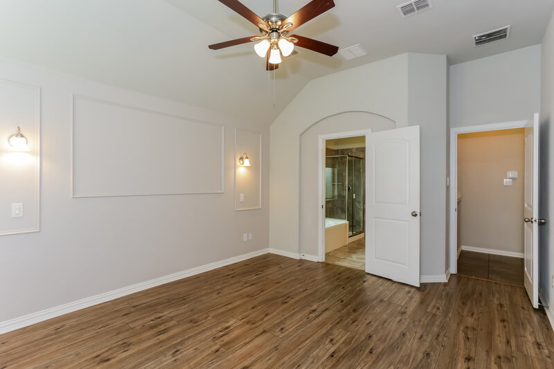 2,400/Mo, 339 Chamberlain Dr Fate, TX 75189 Main Bedroom View 2