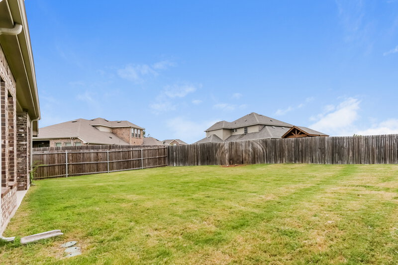 2,400/Mo, 339 Chamberlain Dr Fate, TX 75189 Exterior View