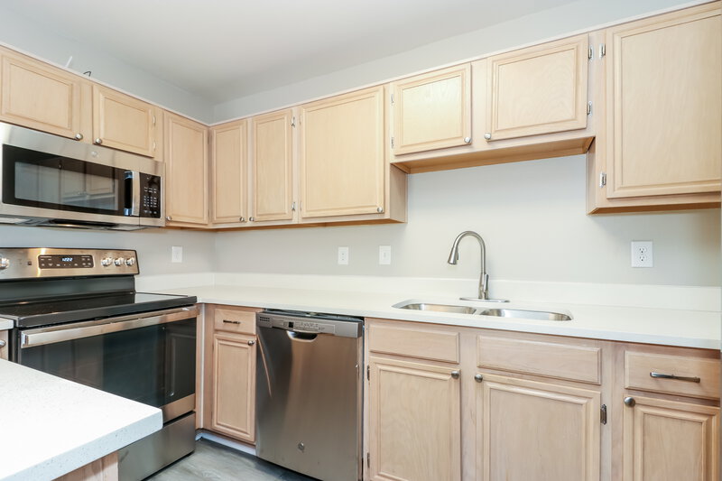 2,070/Mo, 616 Alabaster Pl Cedar Hill, TX 75104 Kitchen View