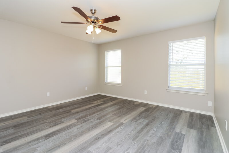 2,070/Mo, 616 Alabaster Pl Cedar Hill, TX 75104 Main Bedroom View