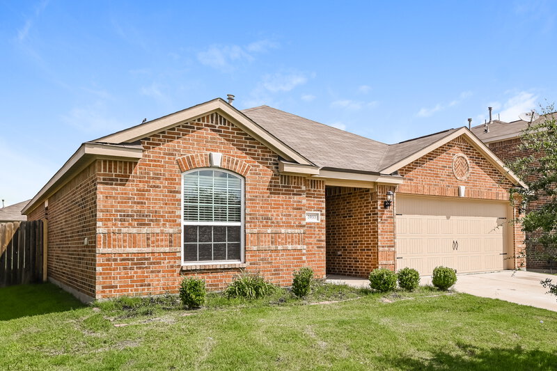 2,155/Mo, 2033 Faircrest Trail Forney, TX 75126 External View