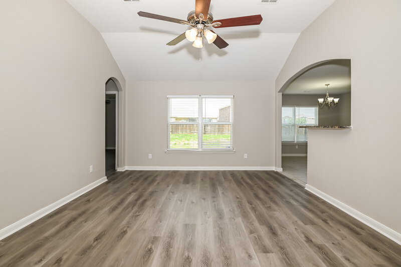 2,155/Mo, 2033 Faircrest Trail Forney, TX 75126 Living Room View 2
