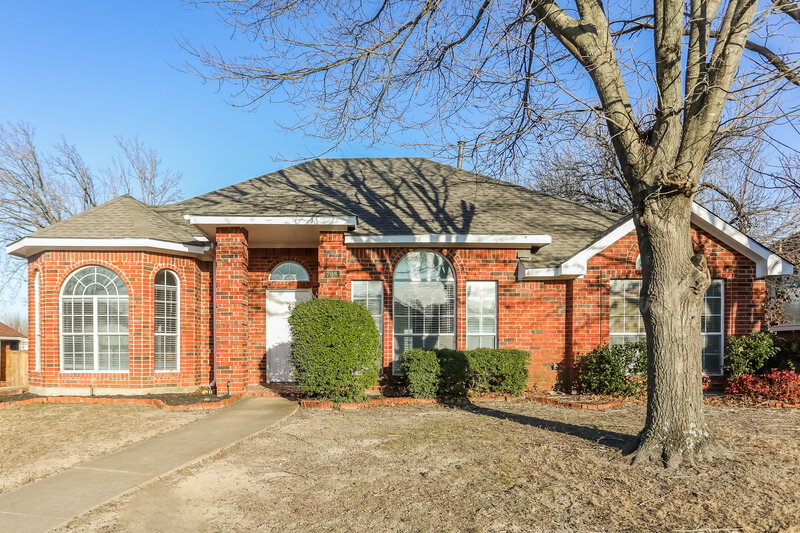 2,240/Mo, 708 Brees Dr Desoto, TX 75115 External View
